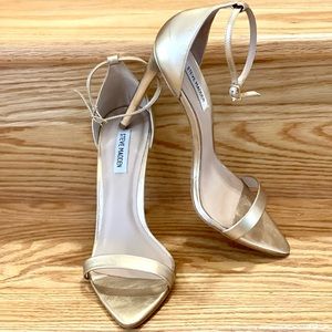 Steve Madden Sane Heel Ankle Strap Stiletto Sandals Metallic Gold Size 9.5